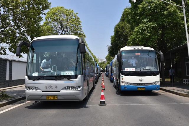 你贡献了多少?四川“五一”大数据:超1700万辆次车上高速;4天消费18.2亿元(图3) 你贡献了多少?四川“五一”大数据:超1700万辆次车上高速;4天消费18.2亿元(图3)