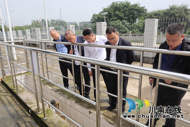 吕先率队到泸县云龙镇调研两项改革“后半篇”文章工作(图3)