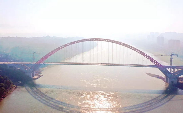 合江长江公路大桥完工在即，县领导现场调研提要求：全力确保大桥如期完工(图2)