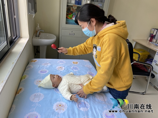 泸州市人民医院儿保科医生黄萍：家长和宝宝们眼中的“黄妈妈”