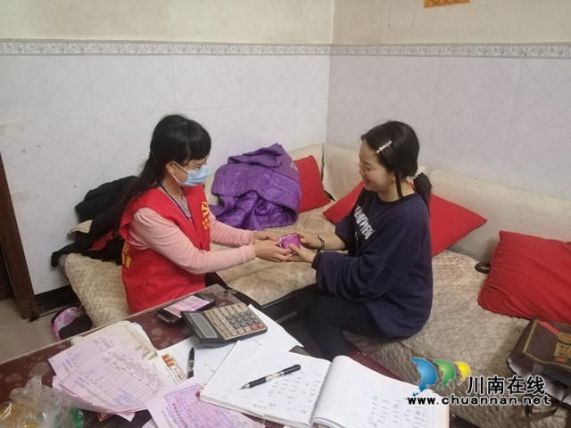 龙马潭区小市街道杜家街社区计生服务暖人心(图1) 龙马潭区小市街道杜家街社区计生服务暖人心(图1)