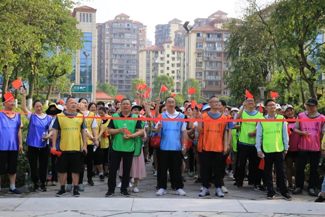 传承红色基因，创新发展护理｜泸州市人民医院开展5.12护士节系列活动(图5)