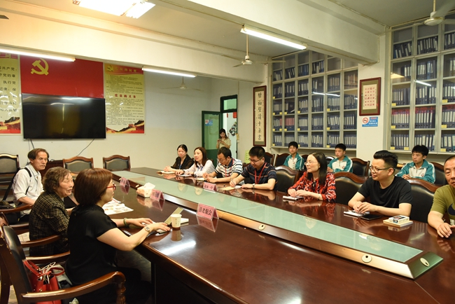 抗美援朝女英雄柳岳继回访母校叙永一中讲党史(图3)