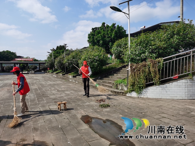 泸县云龙镇开展“学党史，明初心，做表率”主题党日志愿服务活动(图3)