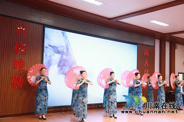 合江：荔城诗香溢校园(图4)