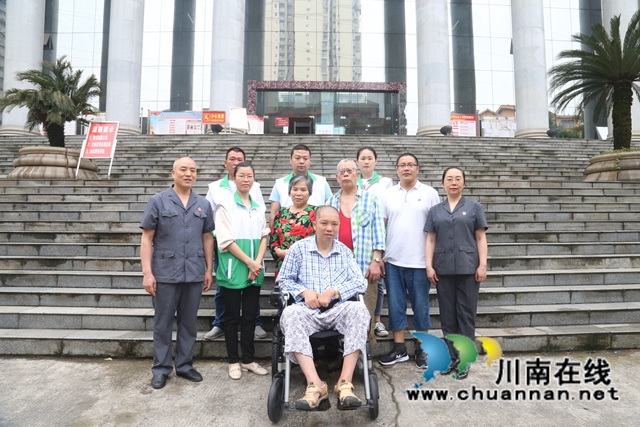 纳溪区法院：爱心助残送温暖，息诉息访促和谐(图3)