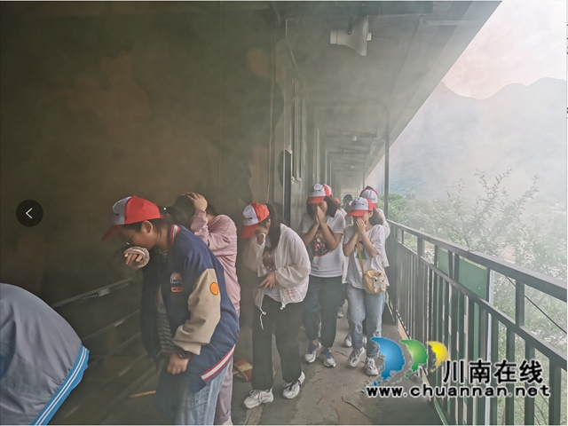 纳溪护国中学高一学子赴北川开展“传承红色基因 助力思政教育”研学旅行(图4)