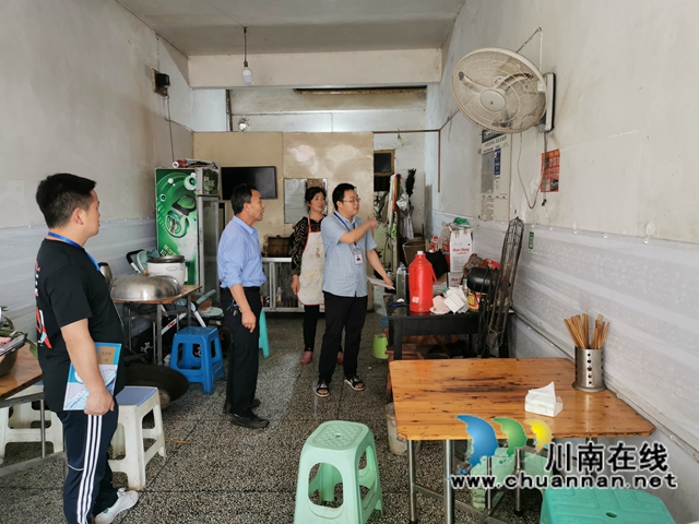 泸县海潮镇：加强餐厨垃圾管理，保障群众饮食安全(图4)