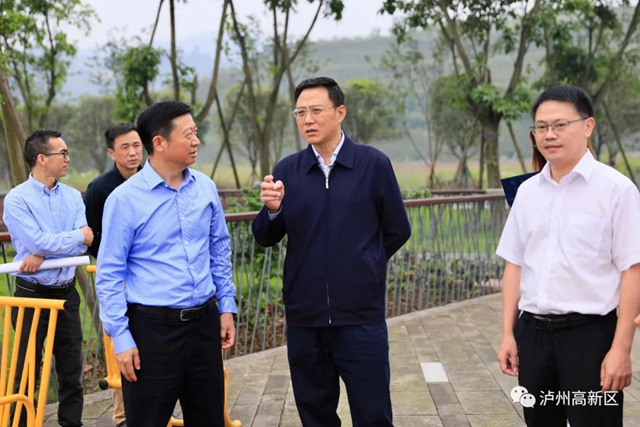 泸州市委副书记、代理市长余先河调研泸州国家高新区(图1)