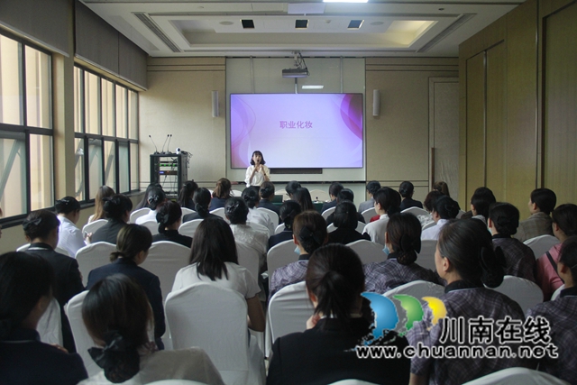 泸县建校技能培训进企业活动走进天展温泉酒店(图4)