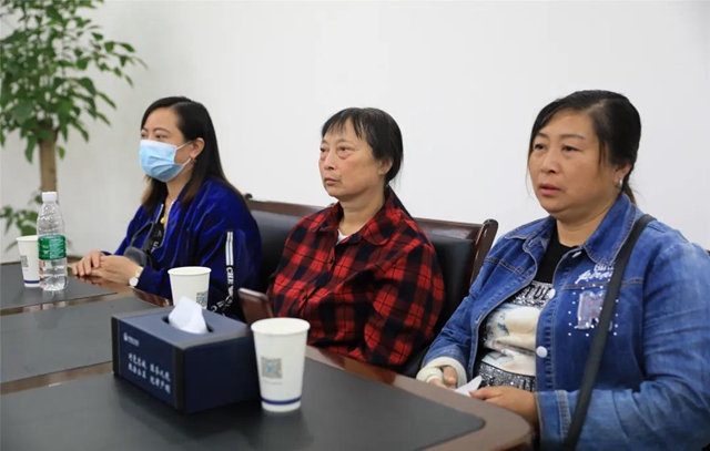 泸州两名男童同时失踪，1800公里的回家路他们走了28年(图4)