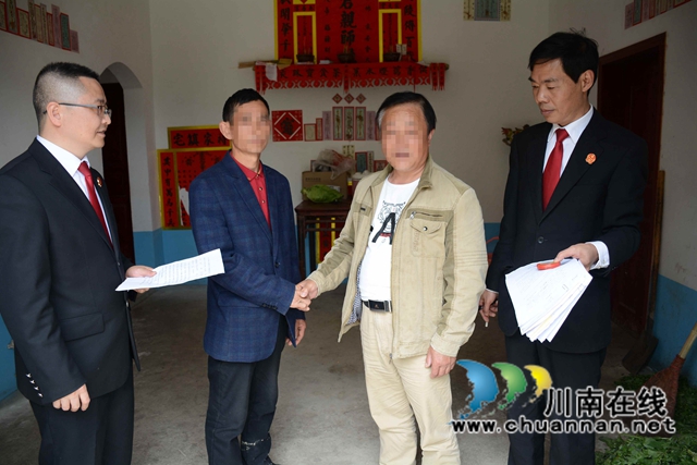 古蔺县法院：巡回审理在田间，司法为民零距离(图3)