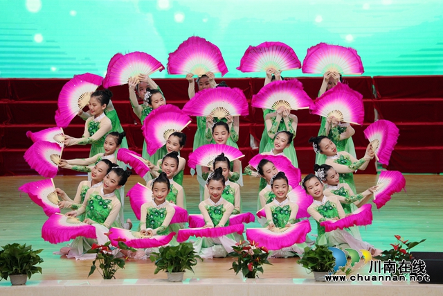 纳溪：直播庆“六一”，颂歌献给党(图3)