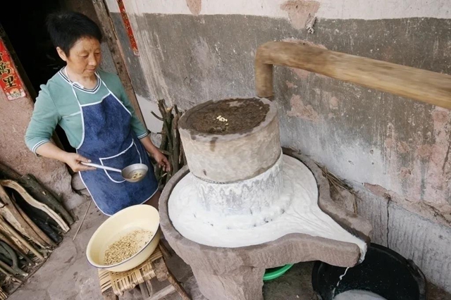 自贡美食解码：富顺人为啥最爱吃豆花？(图6)