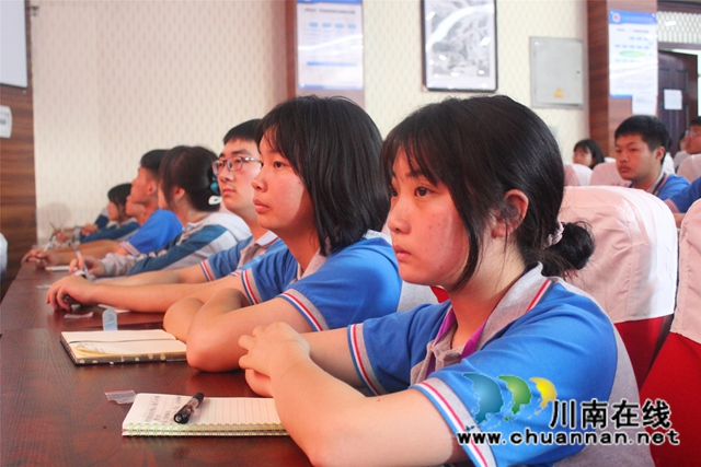 “青春向党·奋斗强国”，泸州市宣讲团分团走进泸县建校(图12)