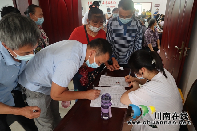 健全免疫屏障 泸县云龙镇全力开展新冠肺炎疫苗接种工作(图1)