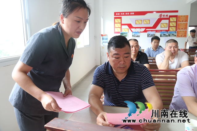 纳溪区法院：巡回法庭进乡村，以案说法效果好(图4)