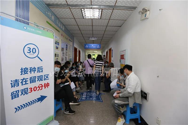 应接尽接!内江新冠疫苗第一针接种突破110万人!(图6) 应接尽接!内江新冠疫苗第一针接种突破110万人!(图6)