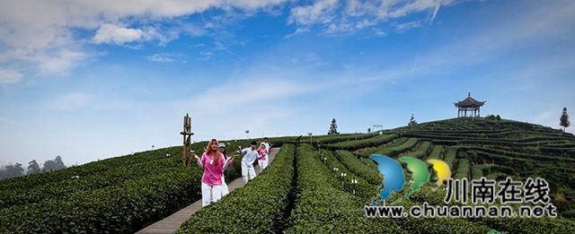 “纳”里很美·“溪”望您来！街舞快闪“燃炸”来袭(图2)