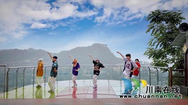 “纳”里很美·“溪”望您来！街舞快闪“燃炸”来袭(图7)