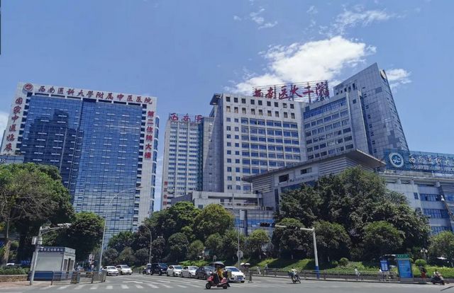 泸州：传承国粹学中医，天使宝贝做香丸(图1)