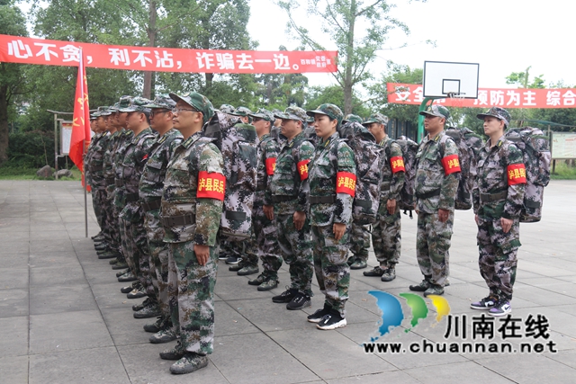 泸县人武部到百和镇开展2021年度基干民兵整组点验(图2)