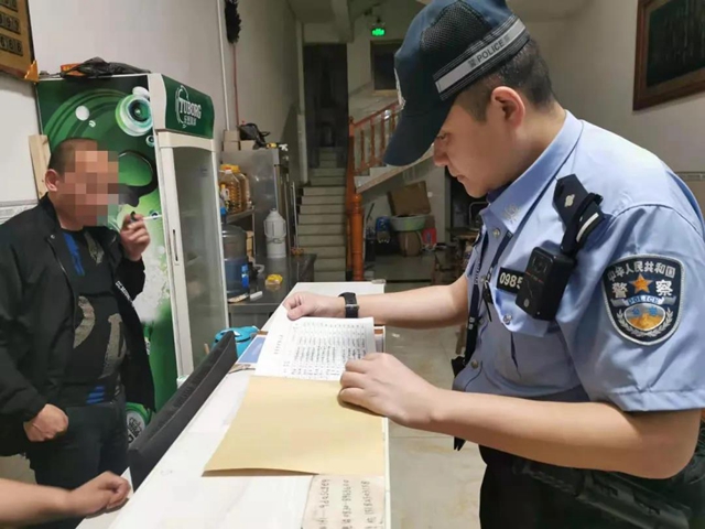 叙永公安开展高考后大清查行动(图5) 叙永公安开展高考后大清查行动(图5)