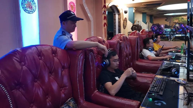 叙永公安开展高考后大清查行动(图8) 叙永公安开展高考后大清查行动(图8)