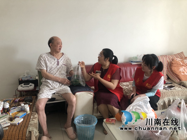 龙马潭区红星街道天立社区：浓浓端午情 永远跟党走(图3)