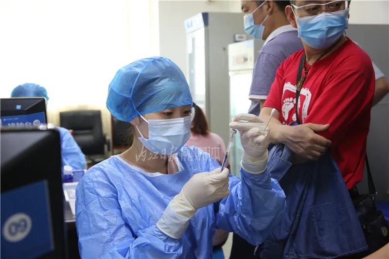 端午小长假内江疫苗接种“不打烊” ，打第二针的市民走起(图1)