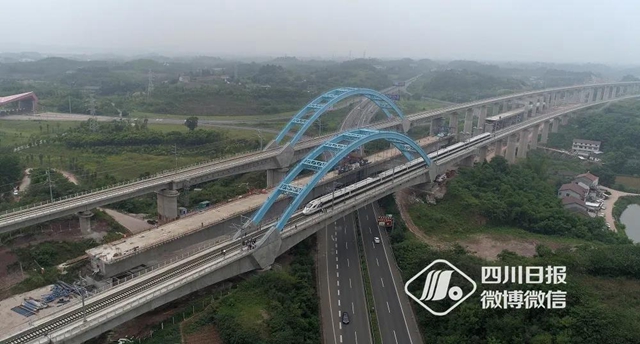 成自高铁最新进展!双高铁+高速公路成功同框!(图5) 成自高铁最新进展!双高铁+高速公路成功同框!(图5)