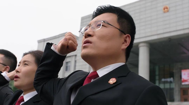 泸州平安宣传片重磅来袭！您的平安，我们《守护》(图16)