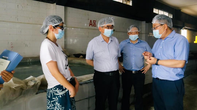 熊启权带队调研泸州市场监管领域安全生产工作(图1)