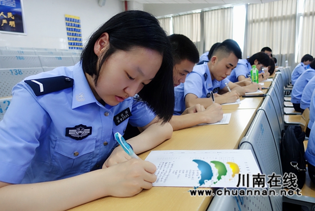 全省首个志愿服务选修课在四川警察学院结课(图6)