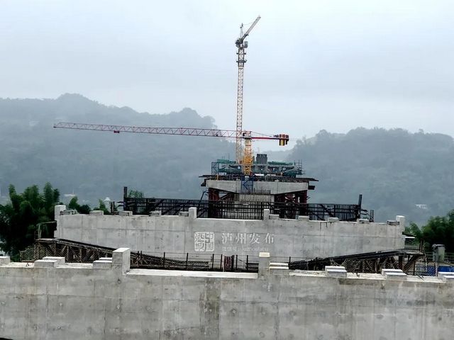 水下工程全部结束!泸州这座在建长江大桥最难节点工程成功突破(图2) 水下工程全部结束!泸州这座在建长江大桥最难节点工程成功突破(图2)