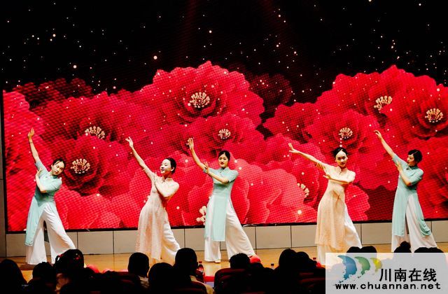 让世界发现你的美：金钥匙教育七校同庆七周年庆典(图3)