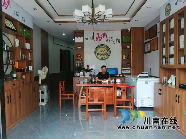 古蔺乡贤人士吴兴杰：退伍不褪色，带领群众致富奔小康(图7)