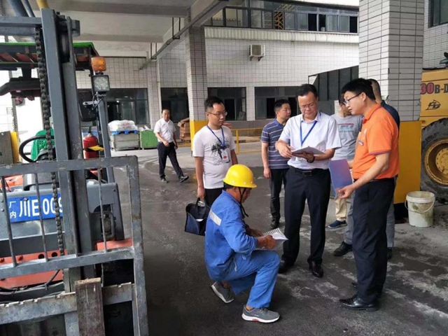 铁心、铁腕、铁面孔、铁作风!泸州市监5天排查隐患929个(图9) 铁心、铁腕、铁面孔、铁作风!泸州市监5天排查隐患929个(图9)