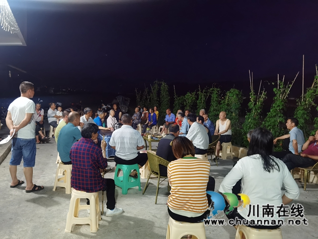 古蔺县大寨苗族乡：群众课堂“接地气”，坝坝会上讲安全(图3)