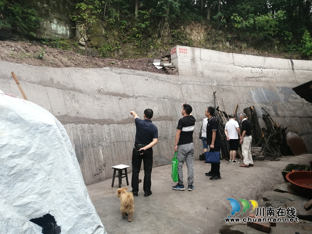 泸县云龙镇神灯岩滑坡排危除险项目通过验收(图1)