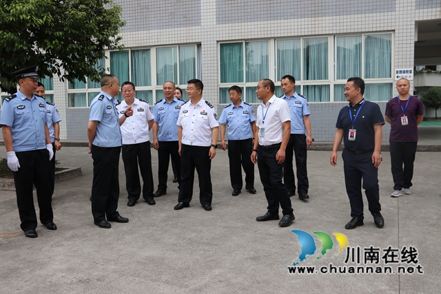 四川省公安厅督查叙永县叙永镇中心校安全工作(图6)