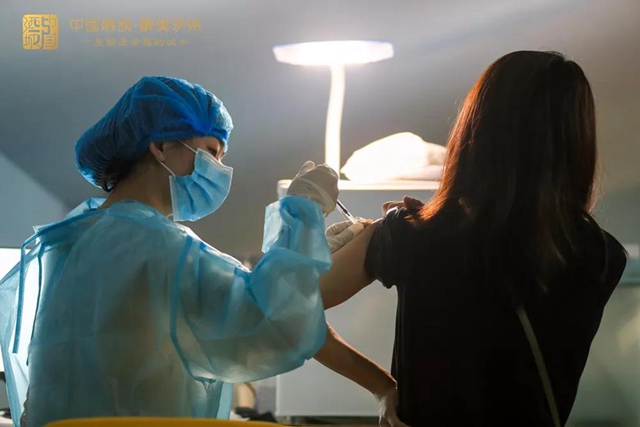 泸州市卫健委权威答疑17问 | 新冠疫苗第二针能否混打?接种反应越强免疫效果越好?(图3) 泸州市卫健委权威答疑17问 | 新冠疫苗第二针能否混打?接种反应越强免疫效果越好?(图3)