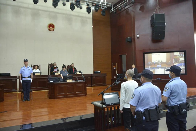 我为群众办实事 | 江阳法院邀请人大代表、政协委员旁听毒品犯罪案件庭审(图3)