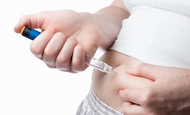 【提醒】泸州大爷在家注射胰岛素，丢了性命！(图5)