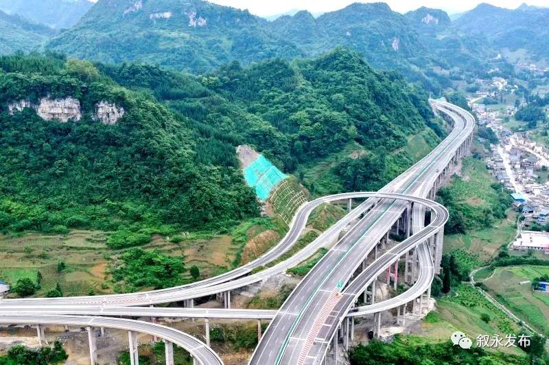 通车啦！叙威高速建成通车，四川再增一条南向出川大通道(图6)