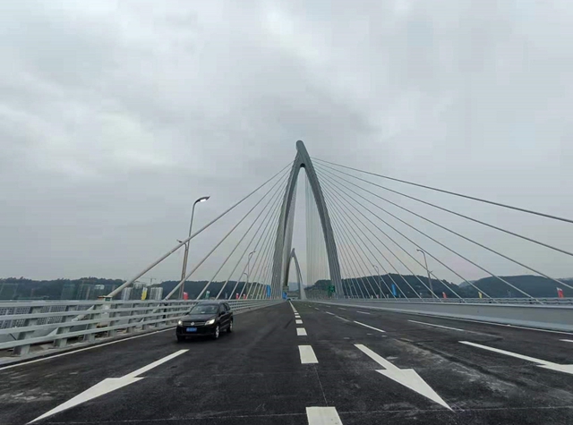 开跑!宜宾盐坪坝长江大桥试通行,具体路线这样走……(图4) 开跑!宜宾盐坪坝长江大桥试通行,具体路线这样走……(图4)