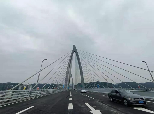 开跑!宜宾盐坪坝长江大桥试通行,具体路线这样走……(图5) 开跑!宜宾盐坪坝长江大桥试通行,具体路线这样走……(图5)