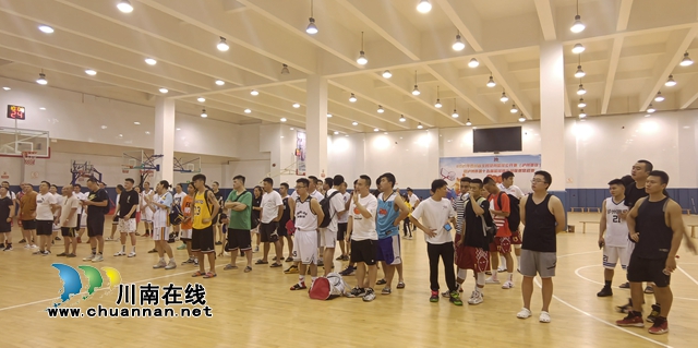 泸州篮球又迎火热季！群雄闯关争夺“常”胜将军(图17)