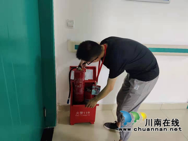 龙马潭区红星街道重拳出击推动安全生产“两项行动”集中整治工作落地落实(图3)