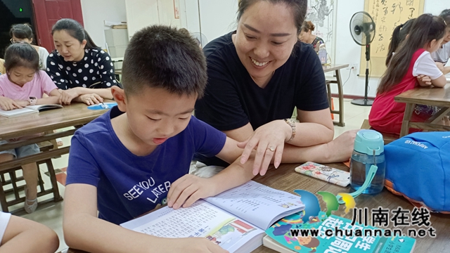 龙马潭区红星街道天立社区开展“快乐阅读 亲密无间”亲子阅读活动(图5)